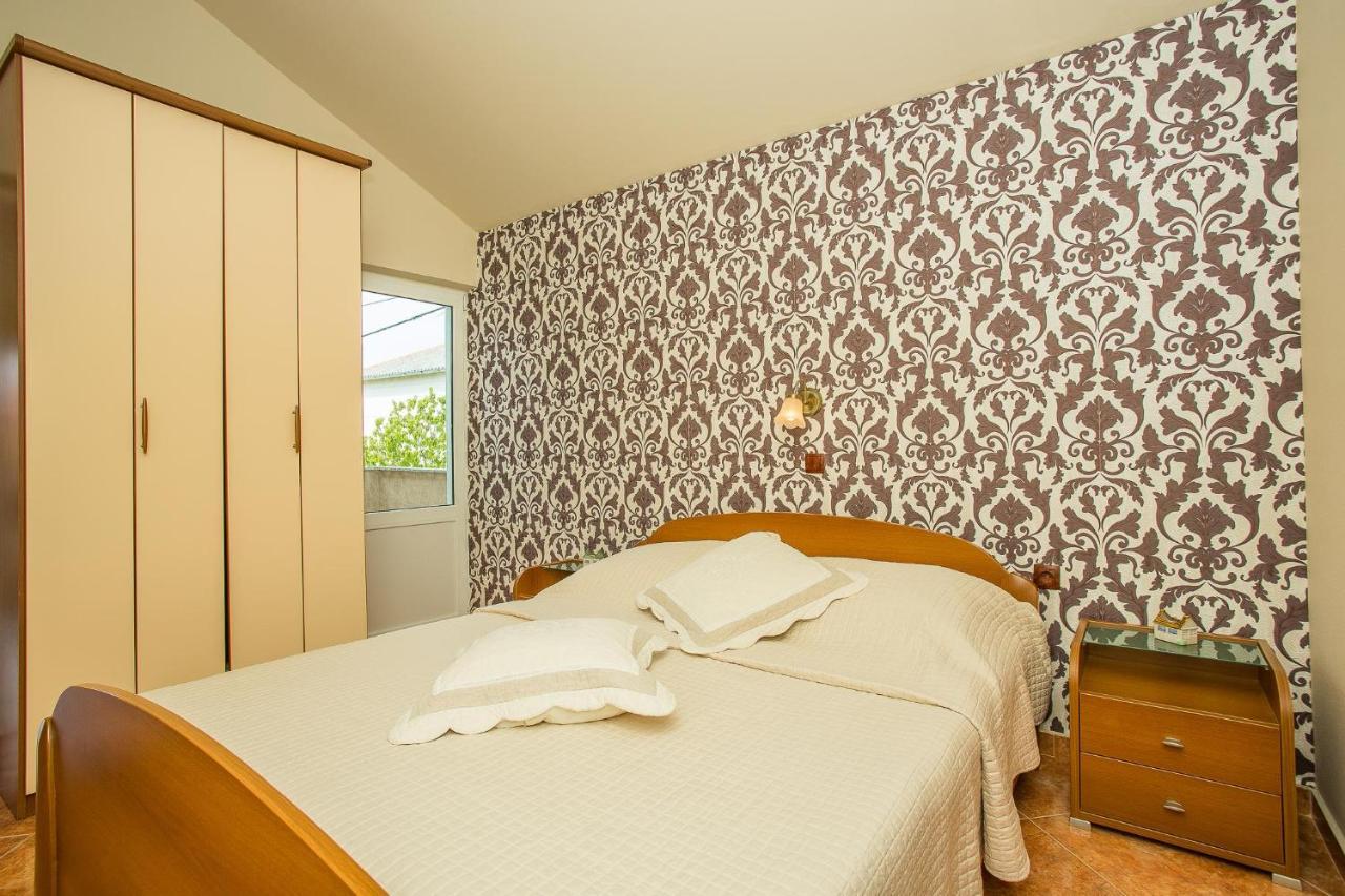 Apartments Nada Palit Экстерьер фото