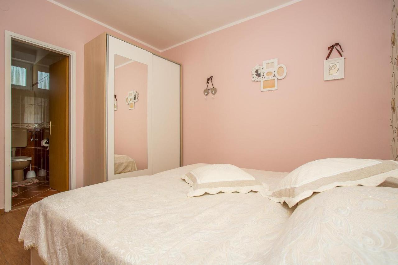 Apartments Nada Palit Экстерьер фото
