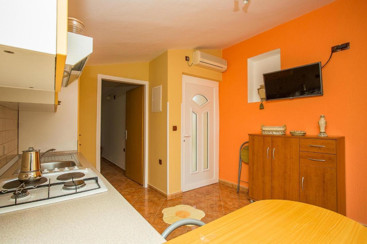 Apartments Nada Palit Экстерьер фото