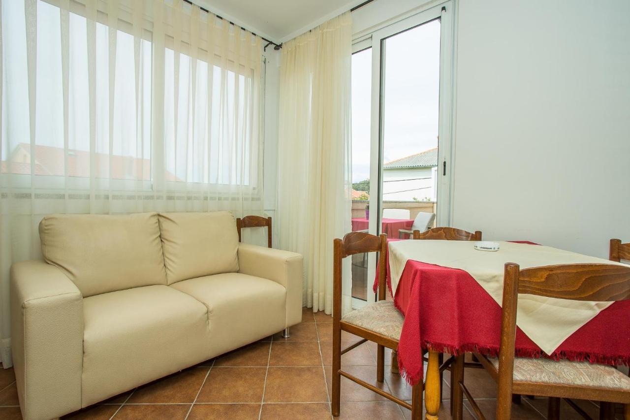 Apartments Nada Palit Экстерьер фото